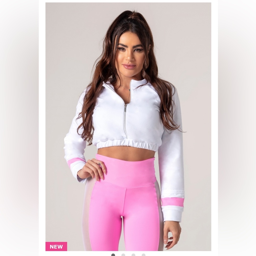 White and Pink Cropped Zip-Up Long sleeve Top
